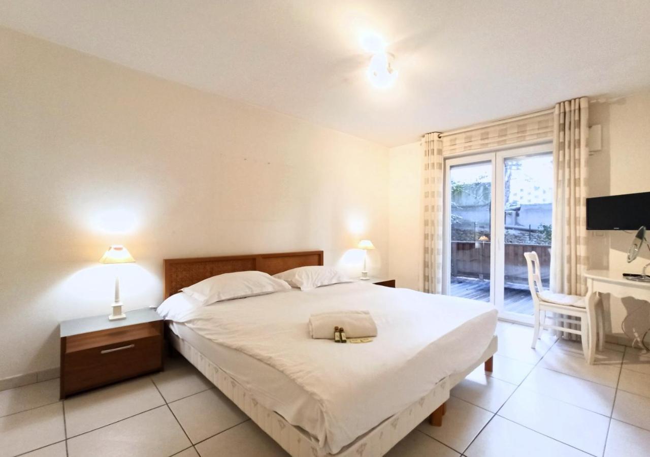 Viva Riviera -14 Avenue Isola Bella Apartment คานส์ ภายนอก รูปภาพ